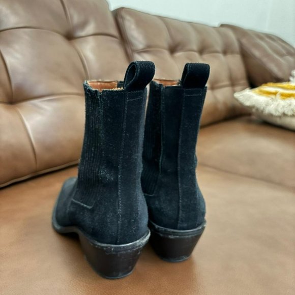 REFORMATION Suede Chelsea Boots - Picture 5 of 10